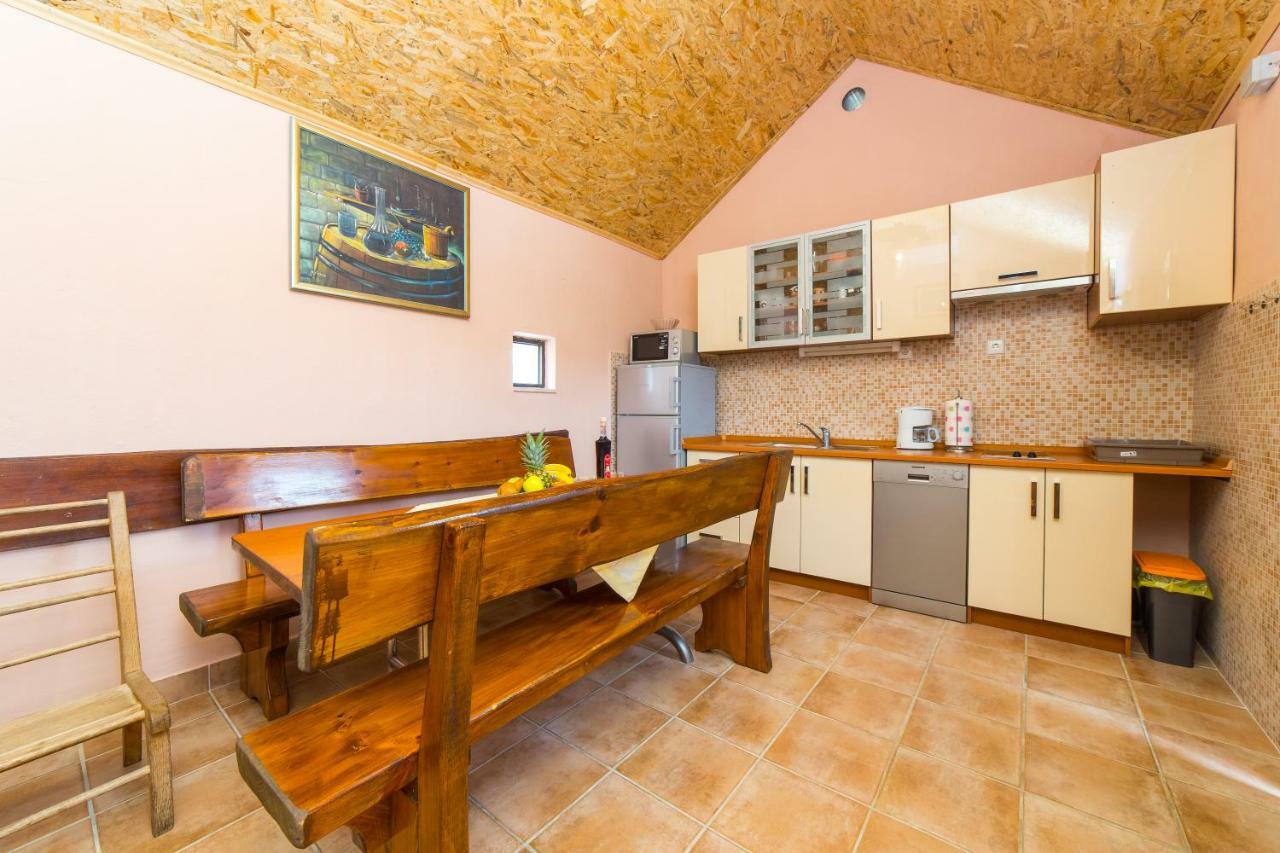 Holiday Home Ana Labin  Kültér fotó