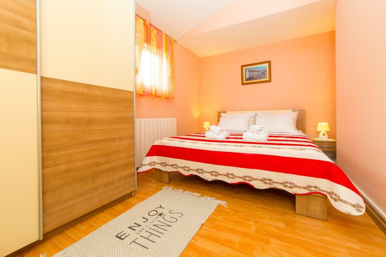 Holiday Home Ana Labin  Kültér fotó